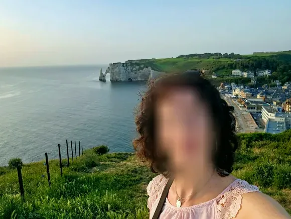 Carla, 40