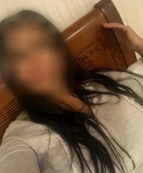 Diana, 31