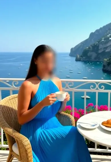 Elena, 40