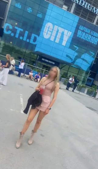 Hannah, 28