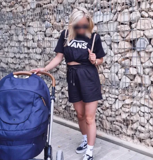 Leyla, 34
