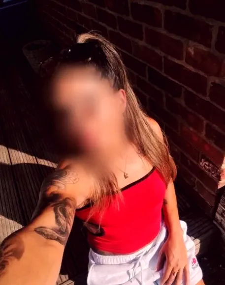 Luisa, 30