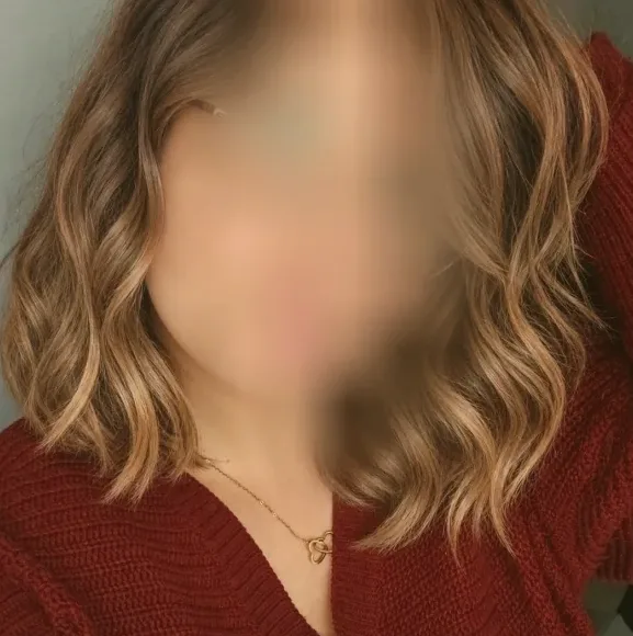 Marina, 21