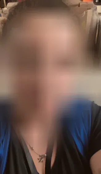 Pauline, 30