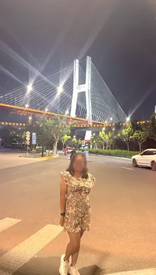 Pia, 34
