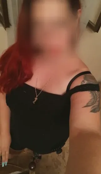 Rebecca, 34