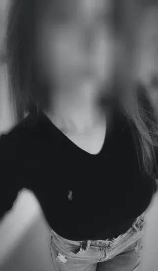 Rebecca, 26